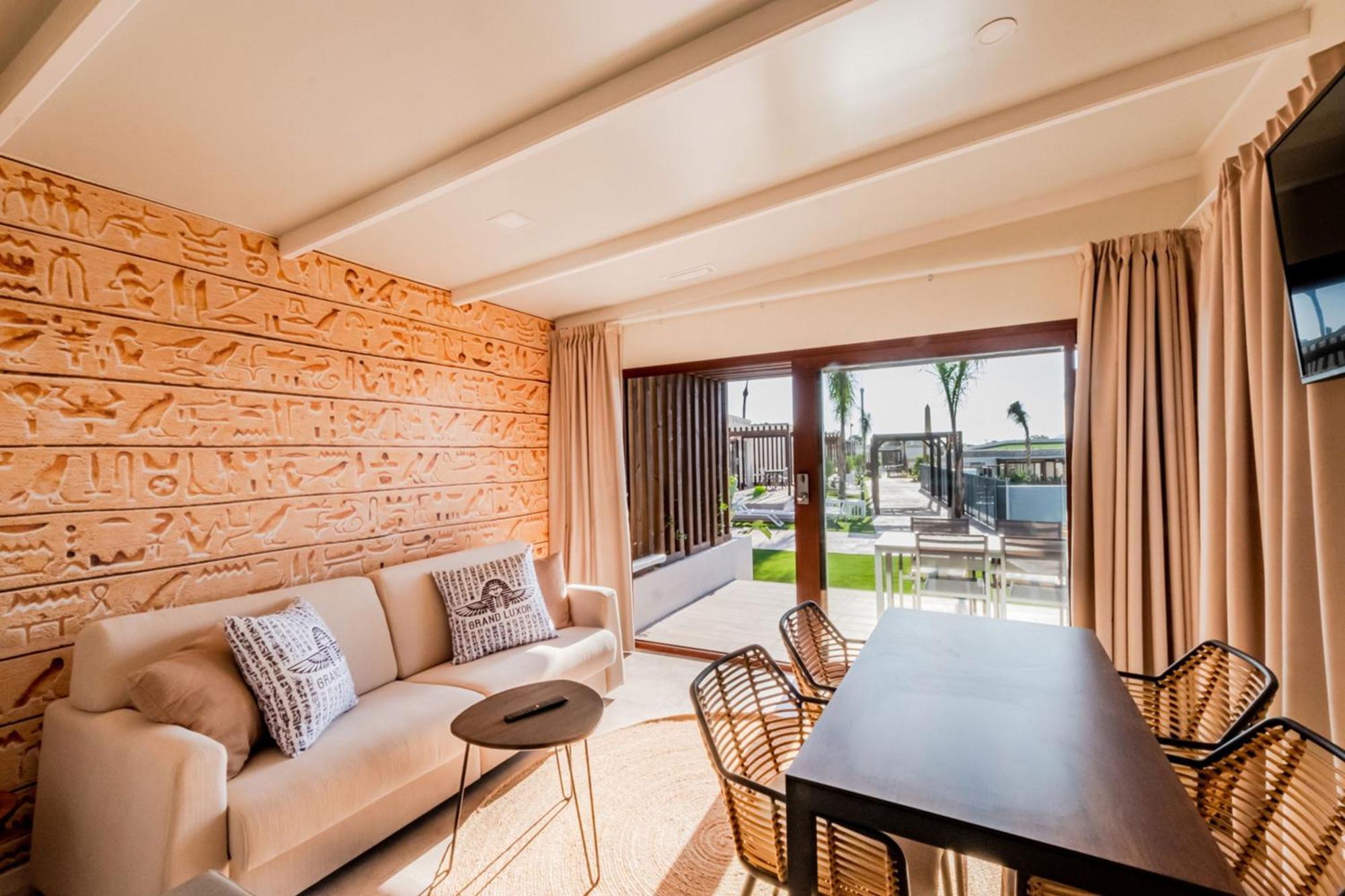 Four Points By Sheraton Costa Blanca Villas Бенидорм Экстерьер фото